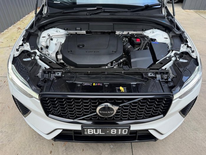 2021 Volvo XC60 B6 R-Design