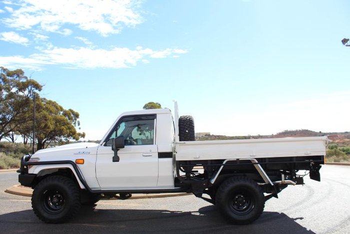 2020 Toyota Landcruiser Workmate