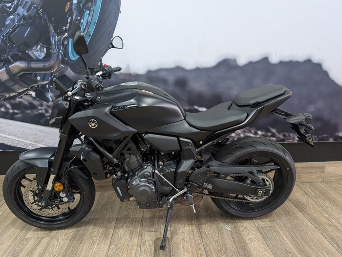 2026 Yamaha MT07 LAT