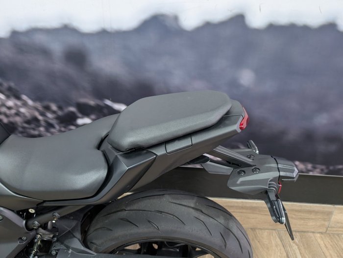 2026 Yamaha MT07 LAT