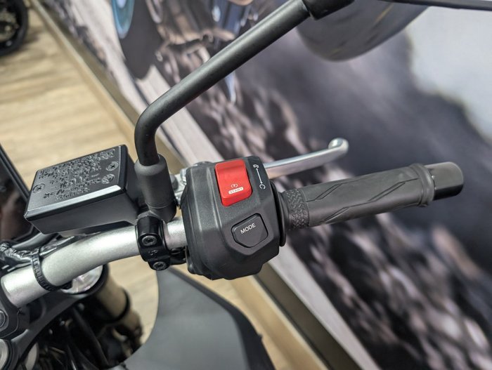 2026 Yamaha MT07 LAT