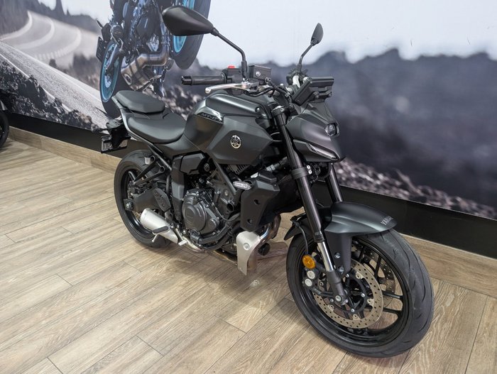 2026 Yamaha MT07 LAT