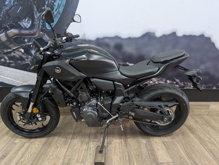 2026 Yamaha MT07 LAT