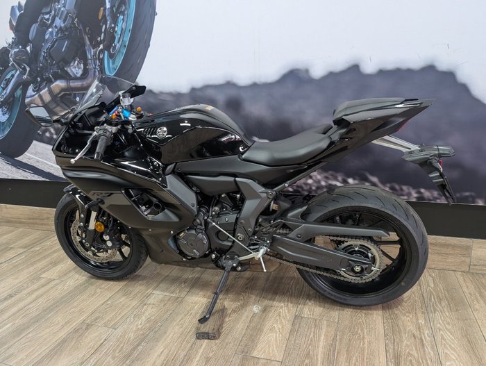 2025 Yamaha 2025 YAMAHA 655CC YZF-R7LAS