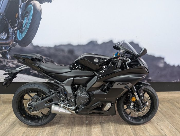 2025 Yamaha 2025 YAMAHA 655CC YZF-R7LAS