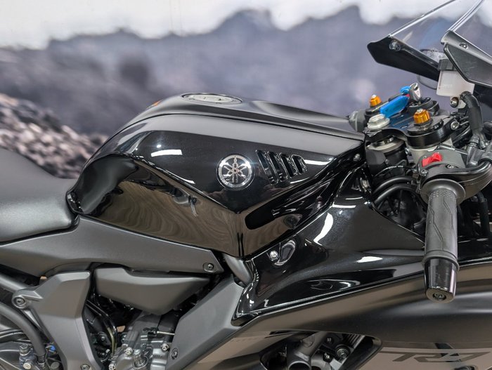 2025 Yamaha 2025 YAMAHA 655CC YZF-R7LAS