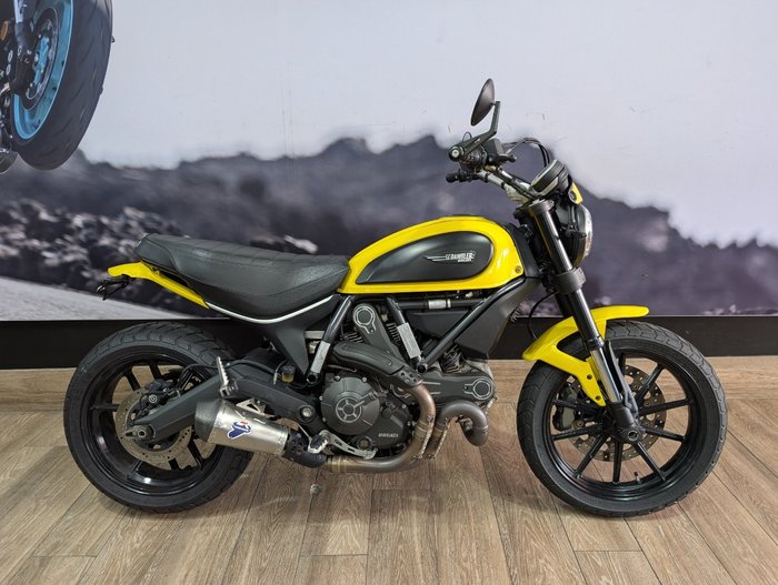 2016 DUCATI SCRAMBLER ICON YELLOW