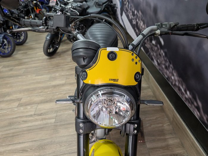 2016 DUCATI SCRAMBLER ICON YELLOW