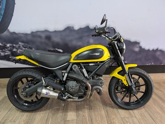2016 DUCATI SCRAMBLER ICON YELLOW