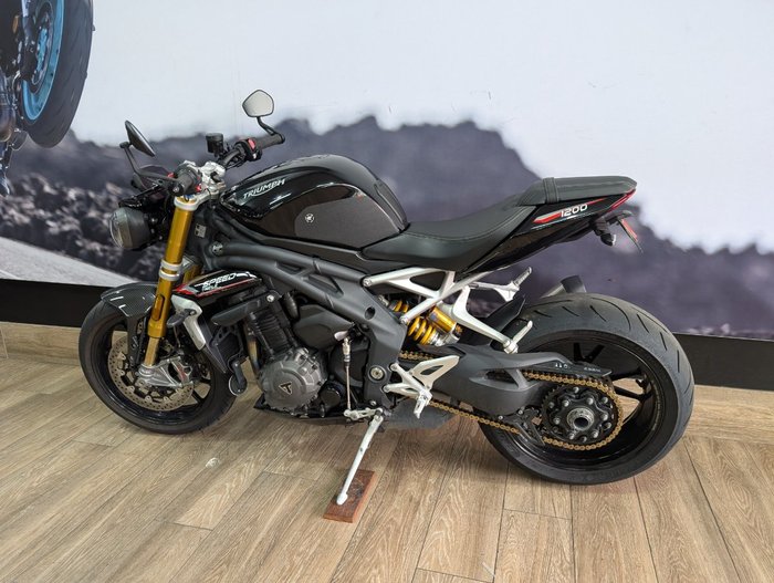 2022 Triumph SPEED TRIPLE 1200 RS Black