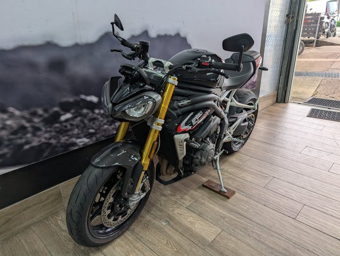 2022 Triumph SPEED TRIPLE 1200 RS Black