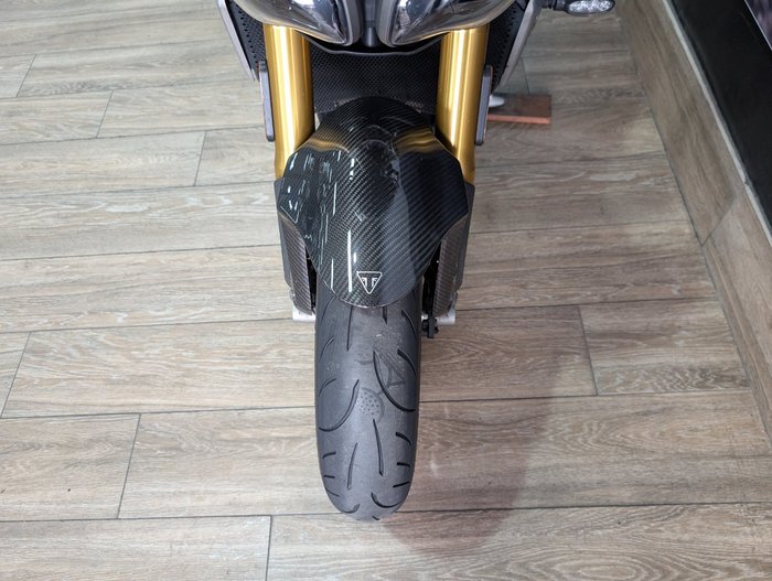2022 Triumph SPEED TRIPLE 1200 RS Black