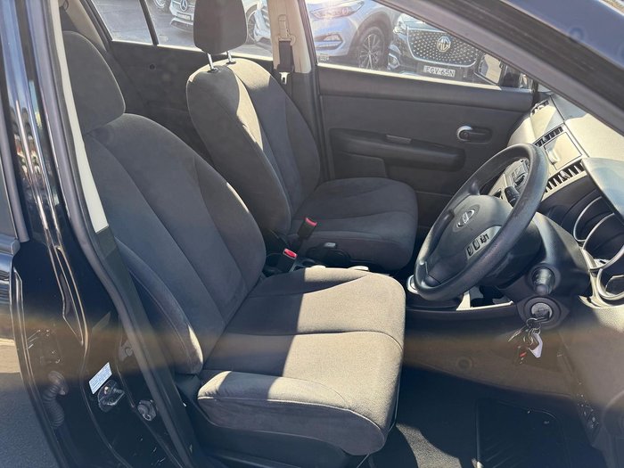 2007 Nissan Tiida ST-L