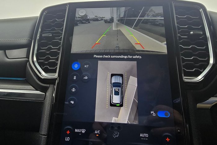 2025 Ford Everest Platinum