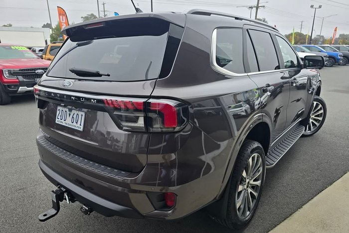 2025 Ford Everest Platinum