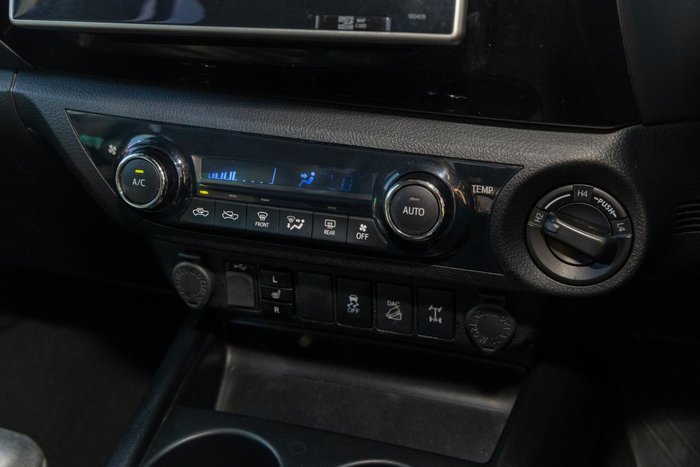2019 Toyota Hilux Rogue