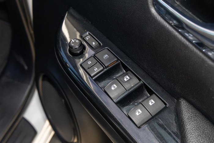 2019 Toyota Hilux Rogue