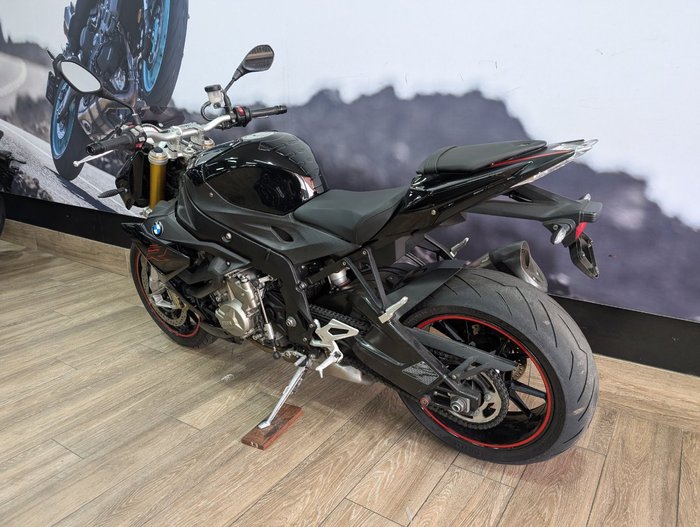 2021 BMW Motorrad S 1000 R Black