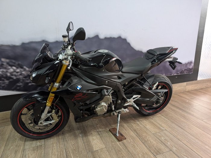 2021 BMW Motorrad S 1000 R Black