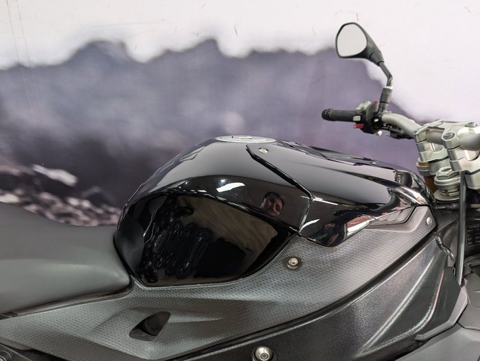 2021 BMW Motorrad S 1000 R Black