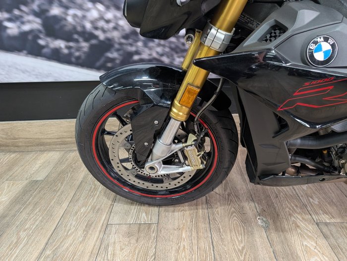 2021 BMW Motorrad S 1000 R Black