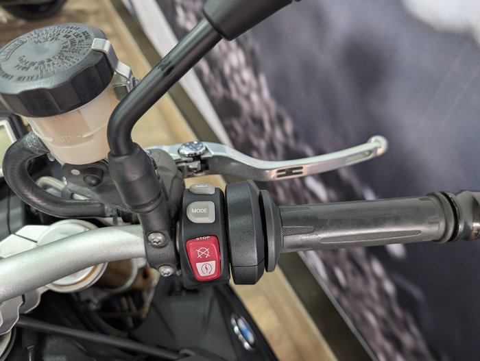 2021 BMW Motorrad S 1000 R Black