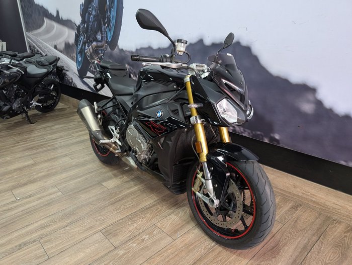 2021 BMW Motorrad S 1000 R Black