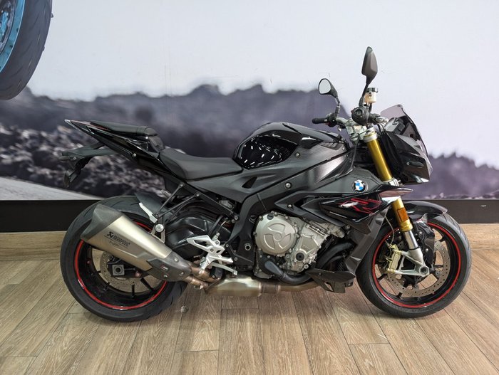 2021 BMW Motorrad S 1000 R Black