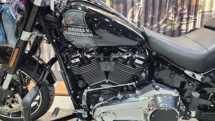 2024 HARLEY-DAVIDSON FLSB SPORT GLIDE (107)