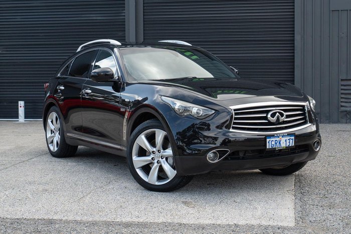 2015 INFINITI QX70 S Premium