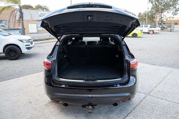 2015 INFINITI QX70 S Premium
