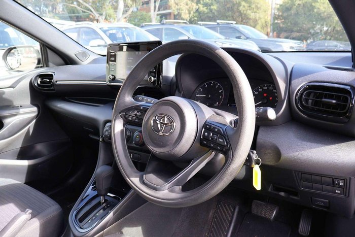 2021 Toyota Yaris Ascent Sport