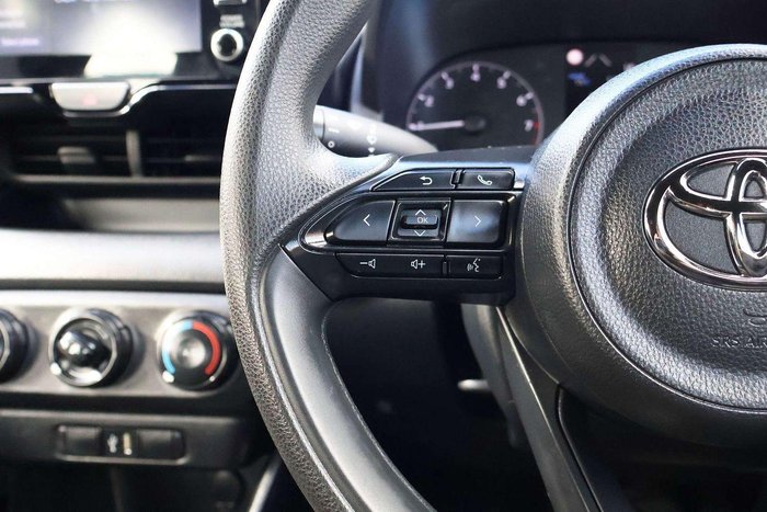 2021 Toyota Yaris Ascent Sport