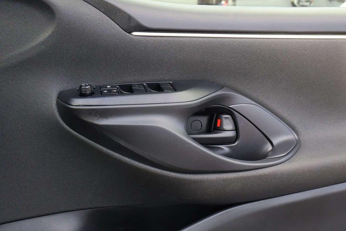 2021 Toyota Yaris Ascent Sport