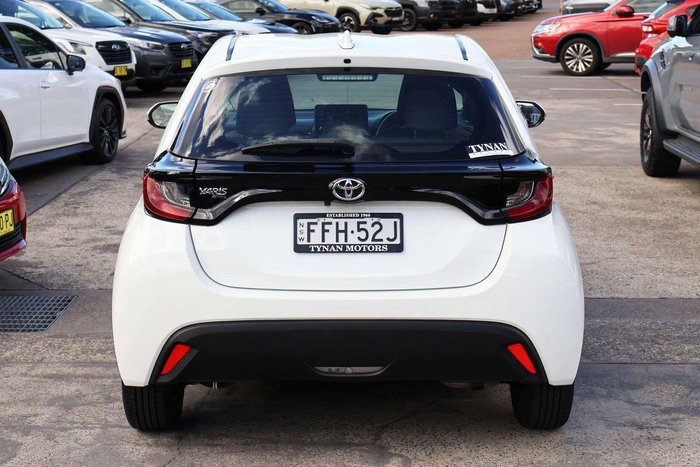 2021 Toyota Yaris Ascent Sport