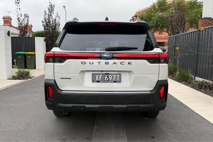 2026 Subaru Outback AWD Touring