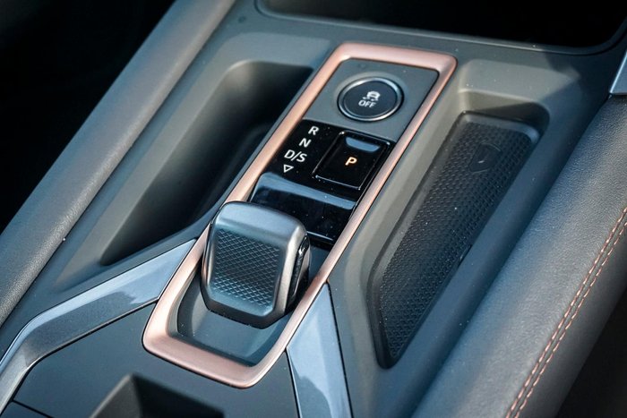 2025 CUPRA Leon VZe