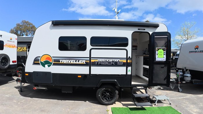 2026 Traveller Track 13 Combo