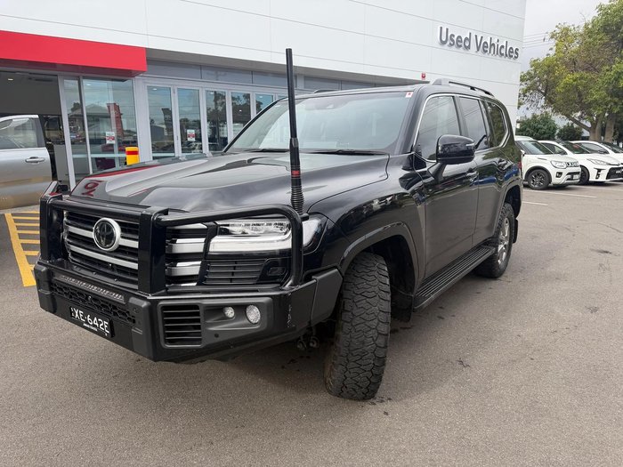 2024 Toyota Landcruiser VX