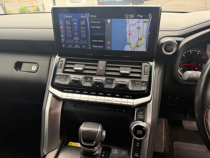 2024 Toyota Landcruiser VX
