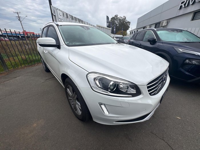 2015 Volvo XC60 T5 Luxury