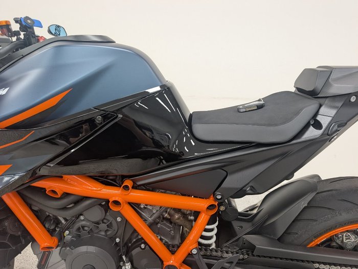 2023 Ktm 1290 SUPER DUKE R Black