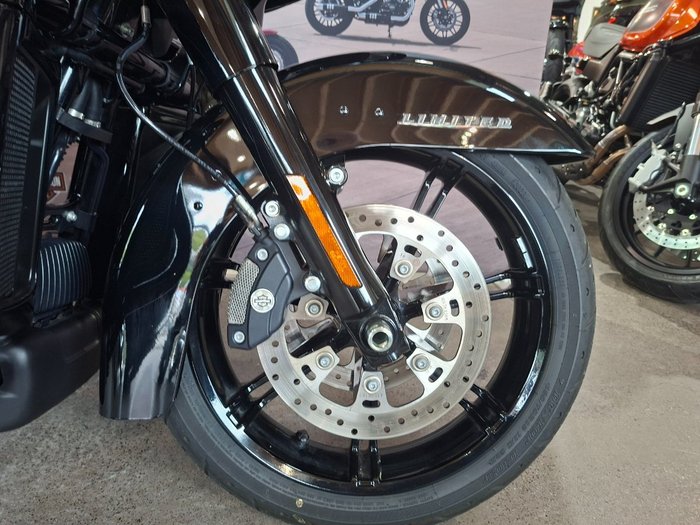 2024 HARLEY-DAVIDSON FLTRK ROAD GLIDE LIMITED (114)