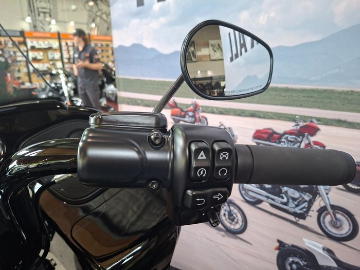 2024 HARLEY-DAVIDSON FLTRK ROAD GLIDE LIMITED (114)
