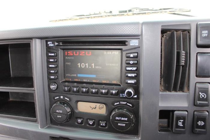 2019 Isuzu N Series NQR 87/80-190 WHITE