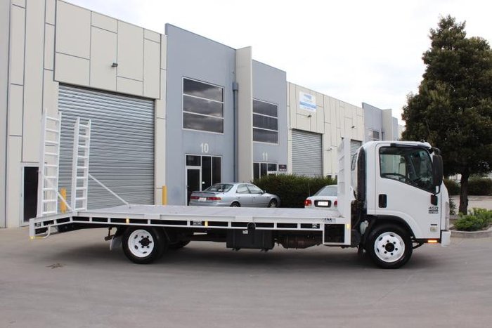 2019 Isuzu N Series NQR 87/80-190 WHITE