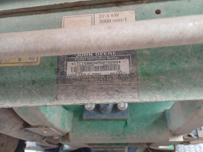 2021 John Deere 1580