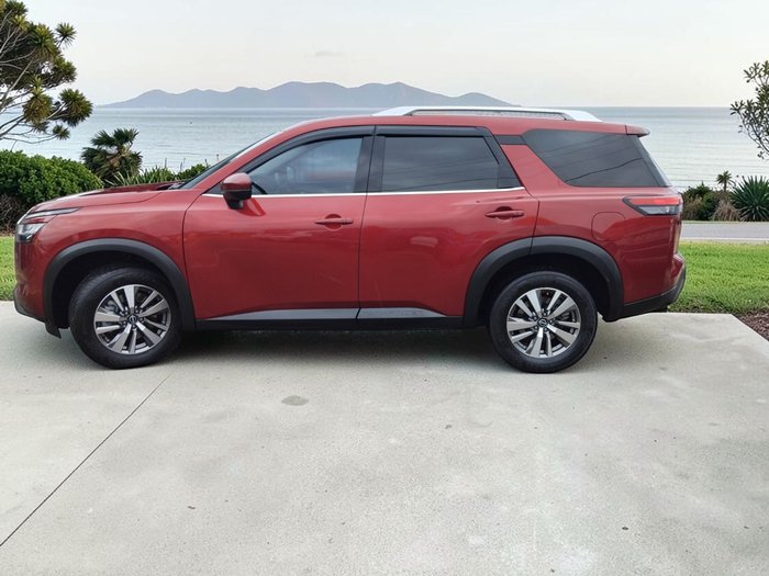 2022 Nissan Pathfinder Ti
