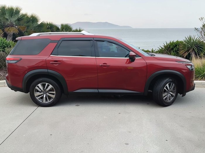 2022 Nissan Pathfinder Ti