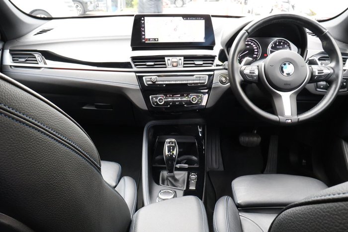 2022 BMW X1 sDrive20i